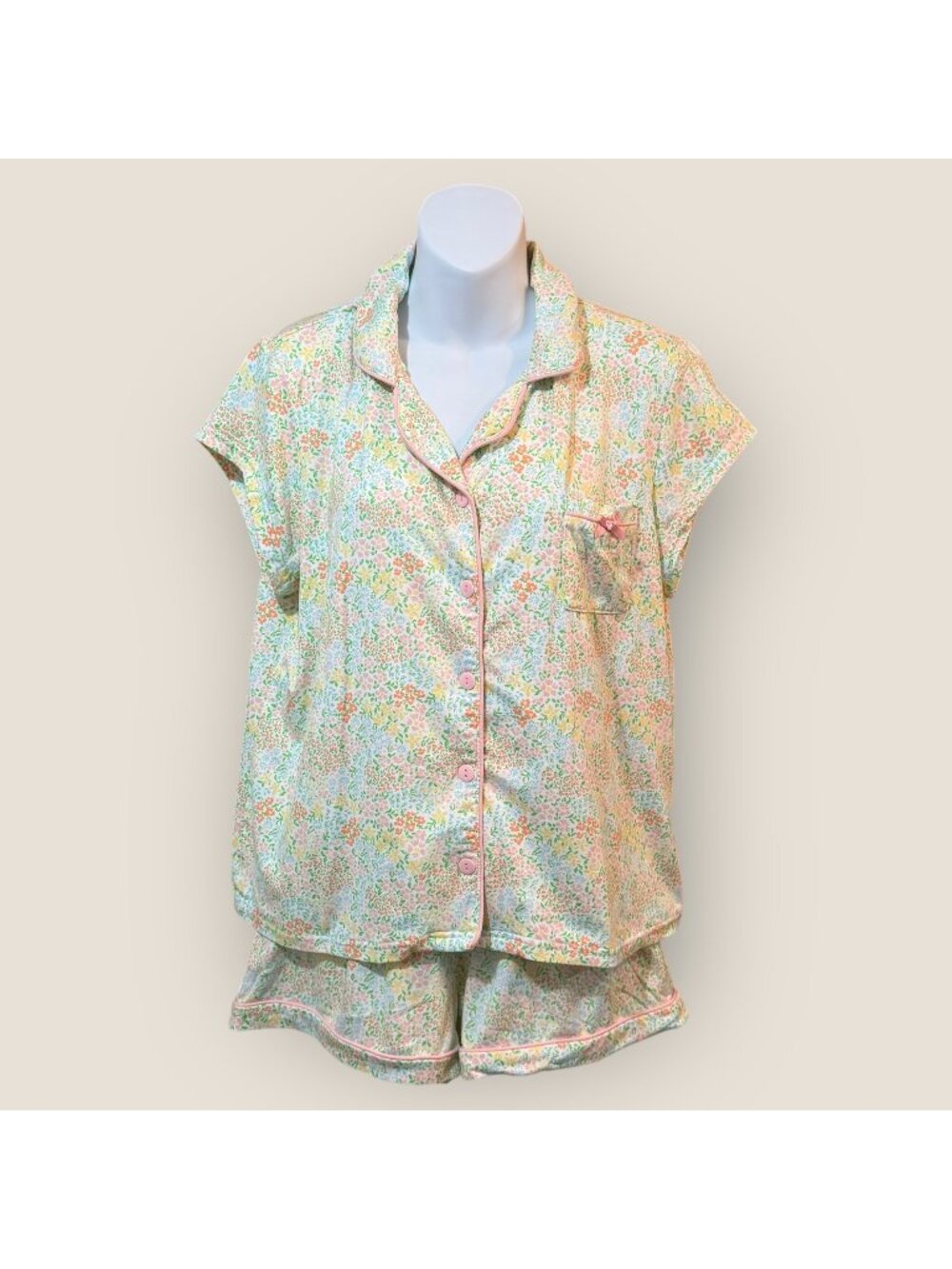 Luna & Dawn Floral Pajama Set Short Sleeve Button Up Top Shorts Size L